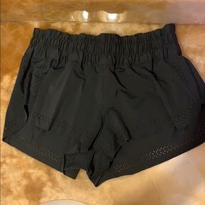 flowy dark grey lululemon shorts